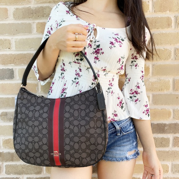 Gaby’sBags👜💕-NWT Coach Shoulder Bags Black - Picture 2 of 4